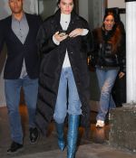 Access_Kardashian_05.jpg