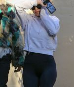 Access_Kardashian_03.jpg