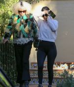 Access_Kardashian_04.jpg