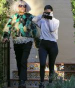 Access_Kardashian_07.jpg