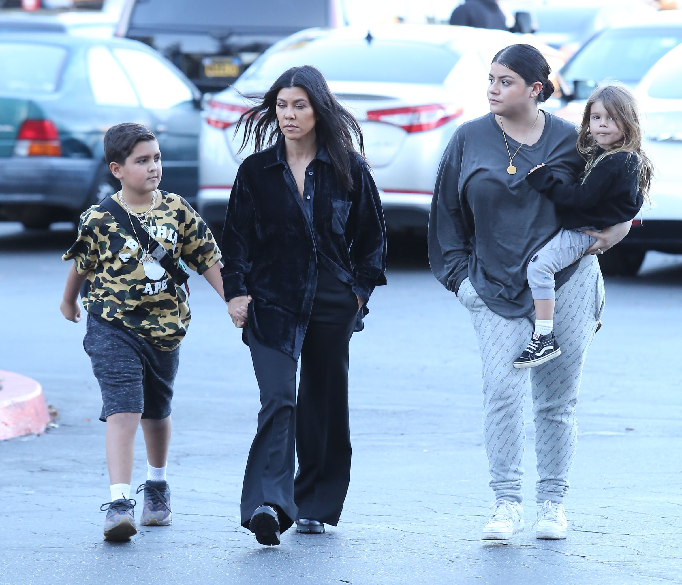 Access_Kardashian_03.jpg