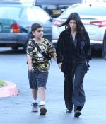 Access_Kardashian_011.jpg