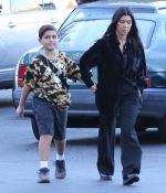 Access_Kardashian_015.jpg
