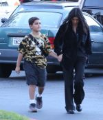 Access_Kardashian_06.jpg