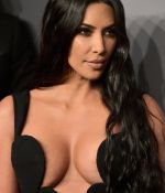 Access_Kardashian_034~0.jpg