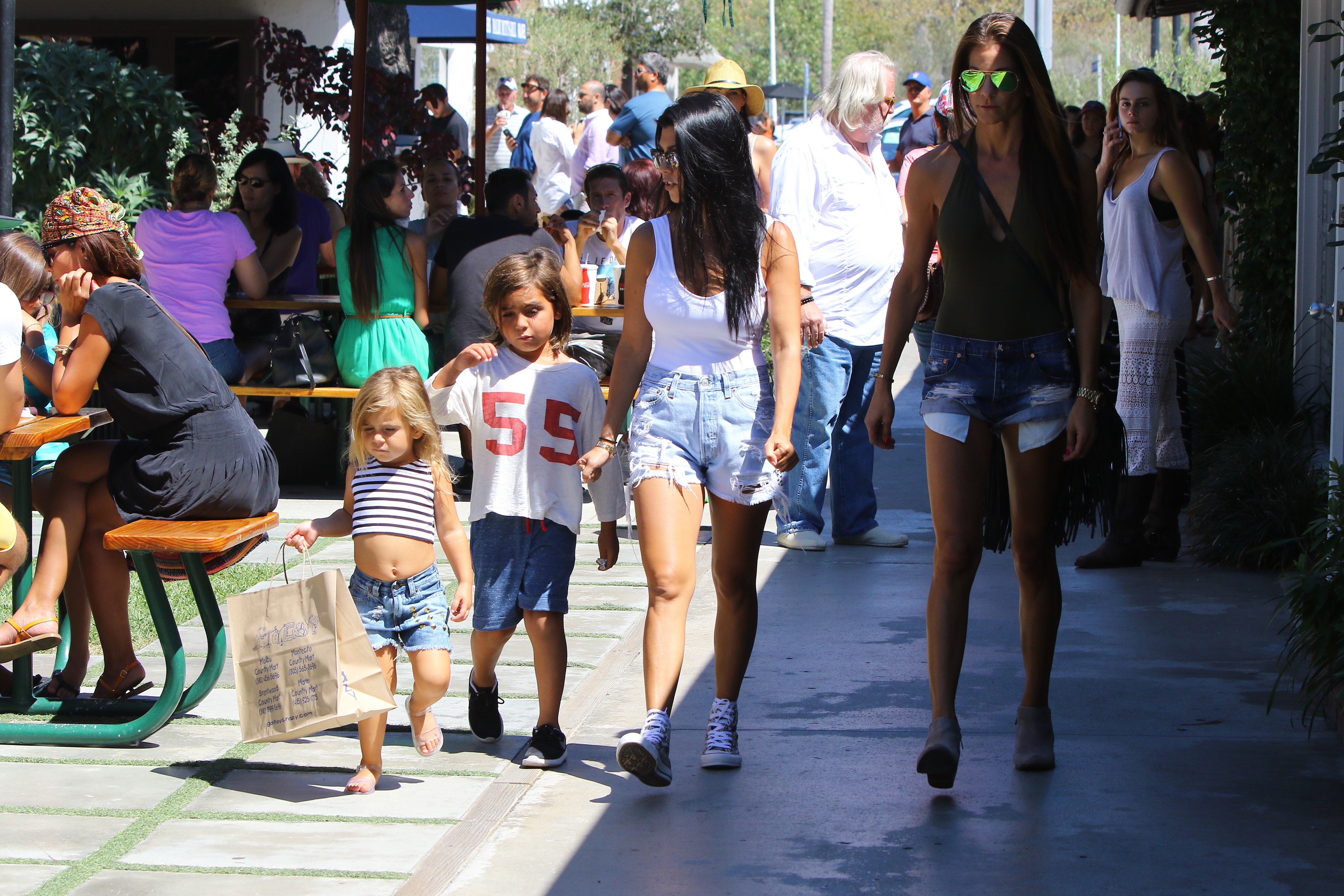 Access_Kardashian_024.jpg