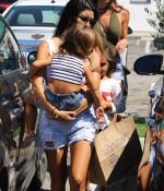 Access_Kardashian_07.jpg