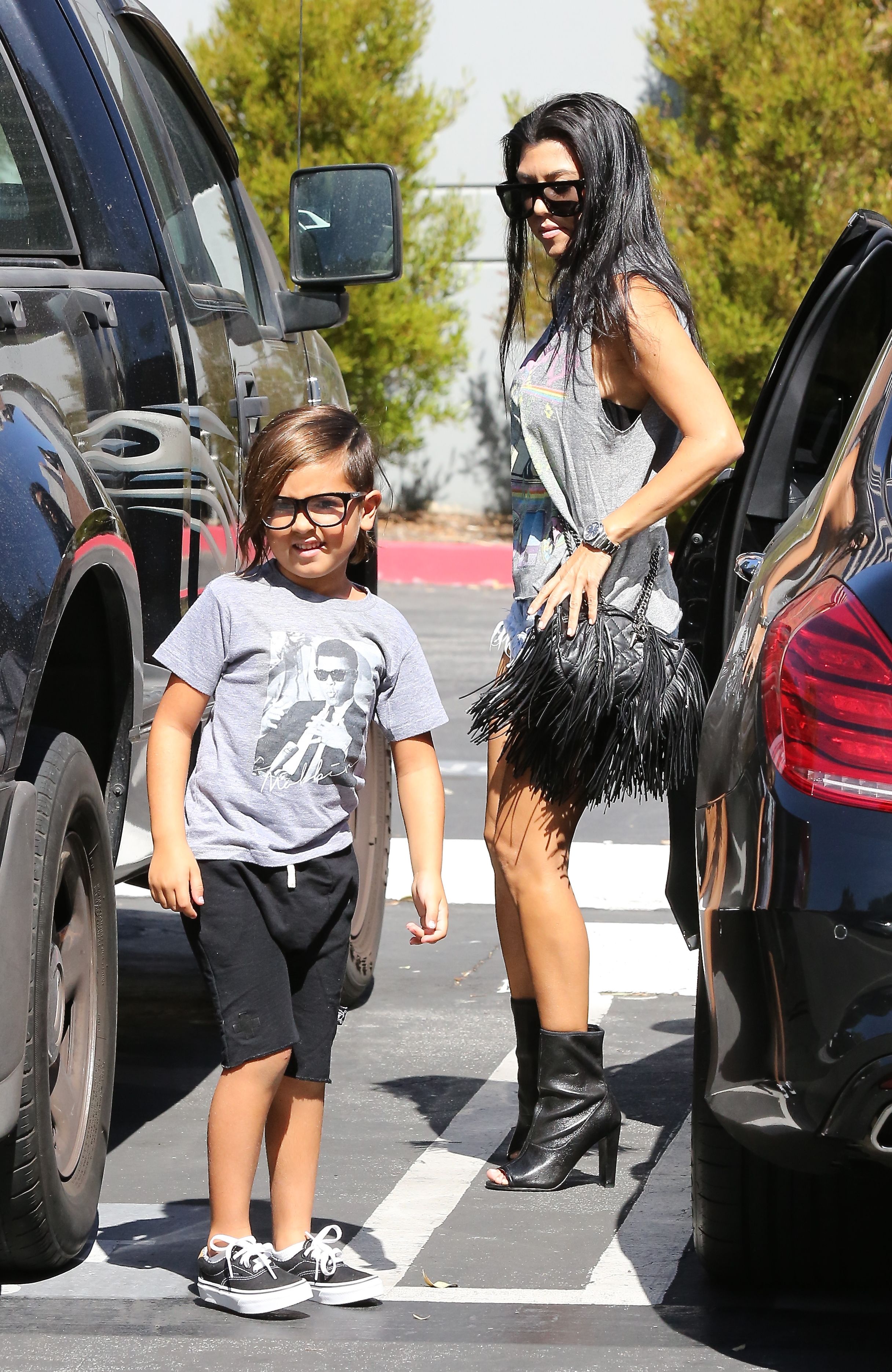 Access_Kardashian_06.jpg