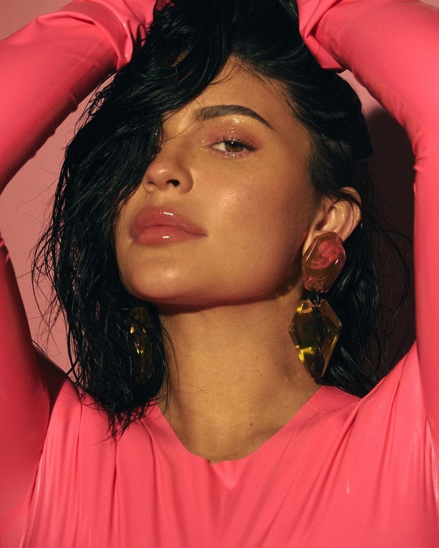 Access_Kardashian_003.jpg