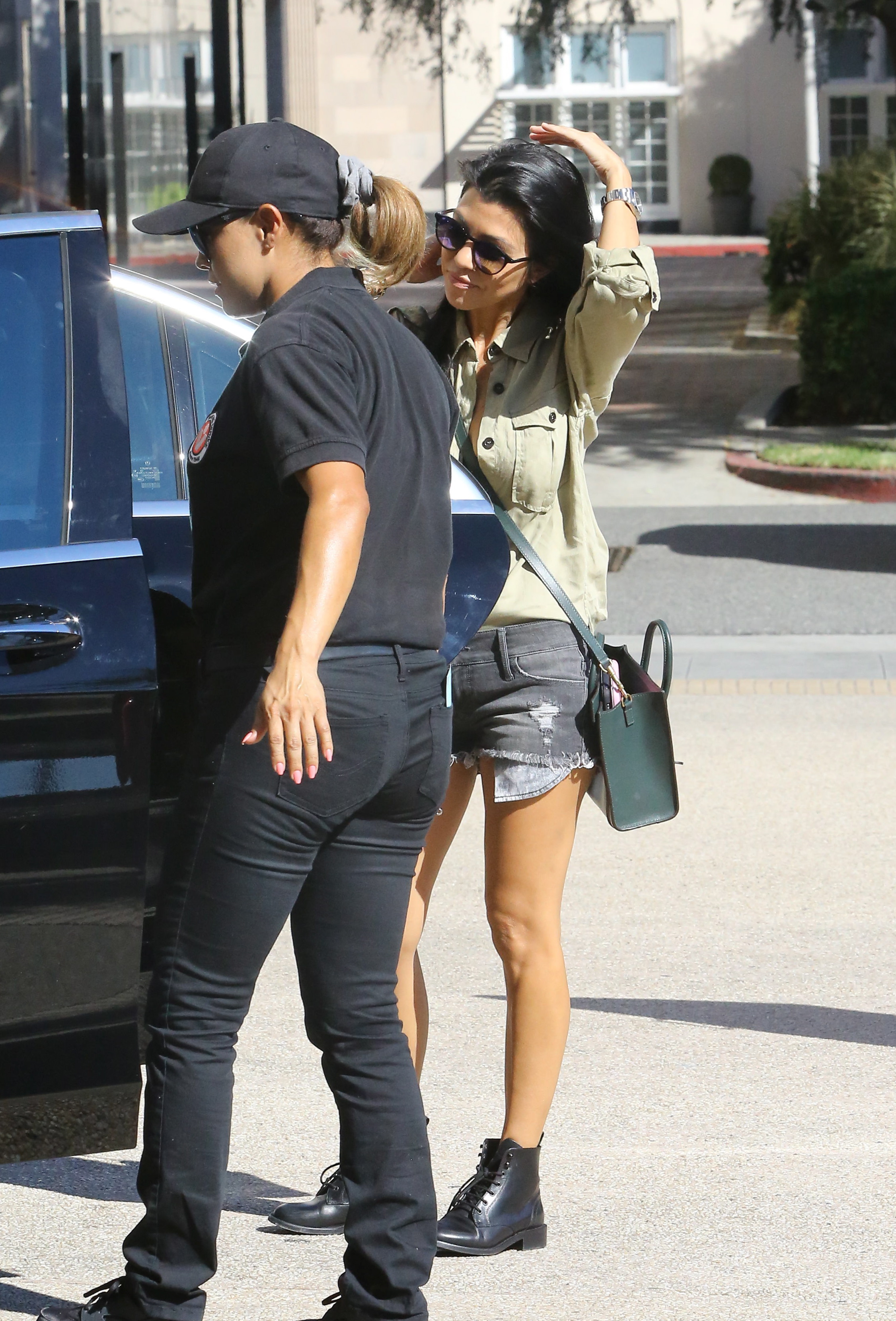 Access_Kardashian_03.jpeg