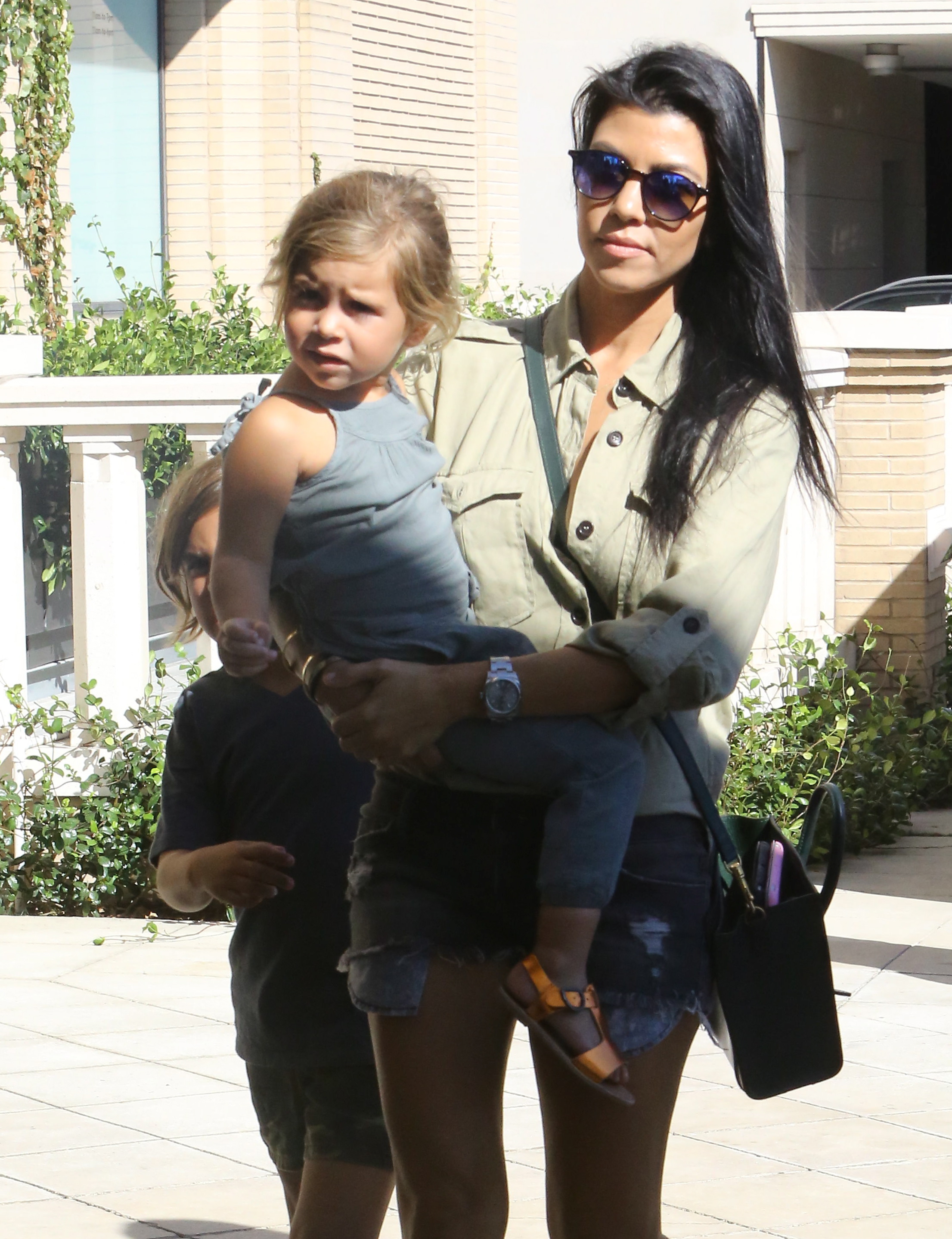 Access_Kardashian_07.jpeg