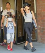 Access_Kardashian_02.jpg