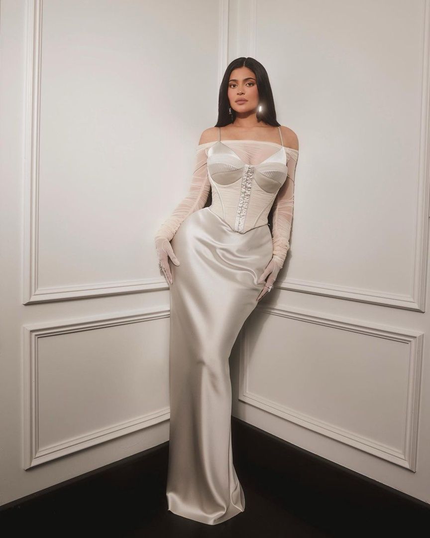 Access_Kardashian_006.jpg