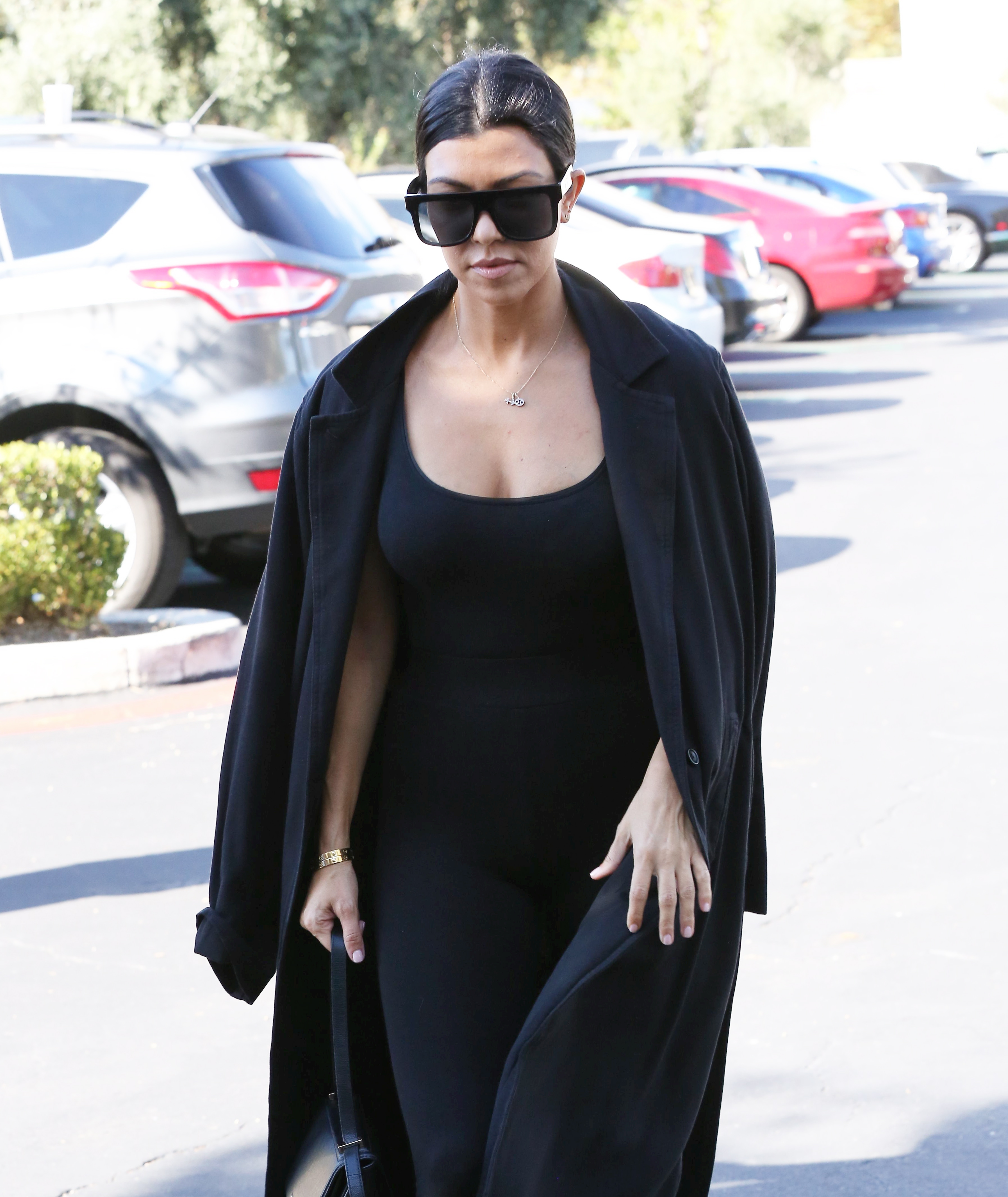 Access_Kardashian_03.jpg
