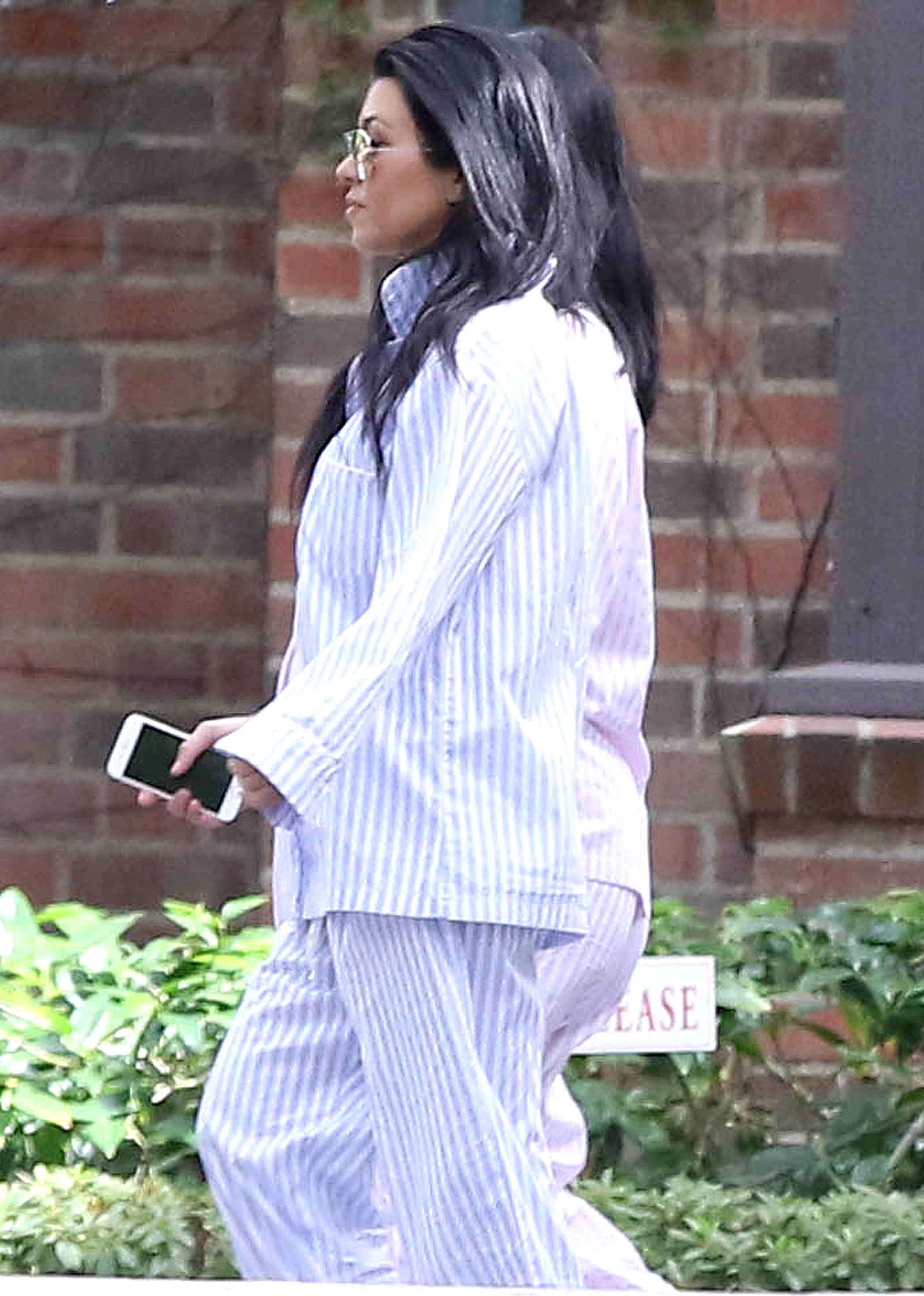 Access_Kardashian_01.jpeg