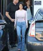 Access_Kardashian_05.jpg