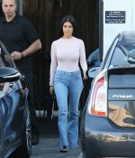 Access_Kardashian_07.jpg