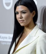 Access_Kardashian_08.jpg