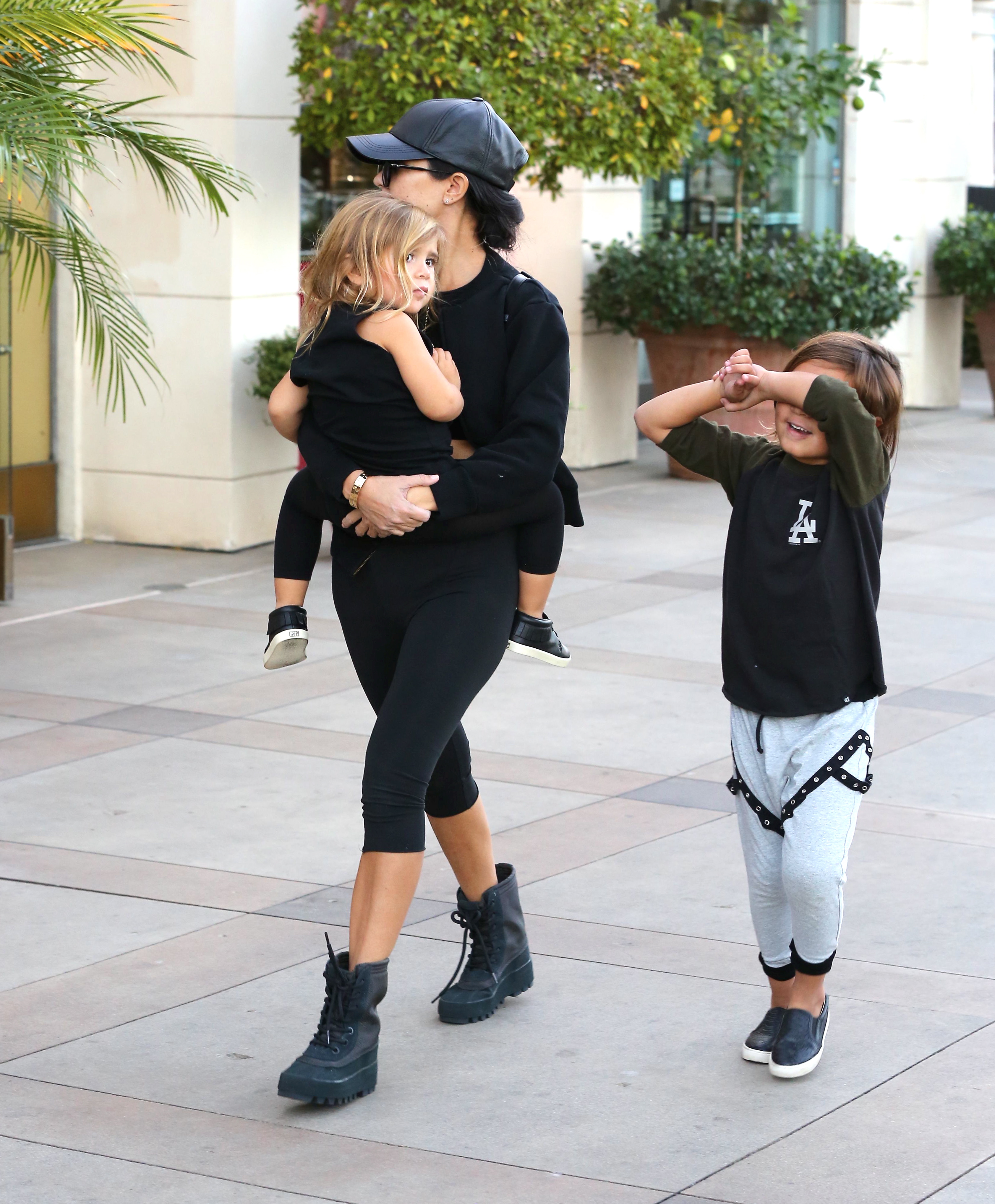 Access_Kardashian_04.jpg