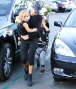 Access_Kardashian_08.jpg