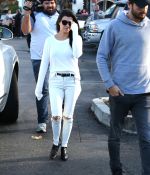 Access_Kardashian_03.jpg