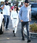 Access_Kardashian_07.jpg