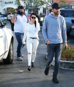 Access_Kardashian_08.jpg
