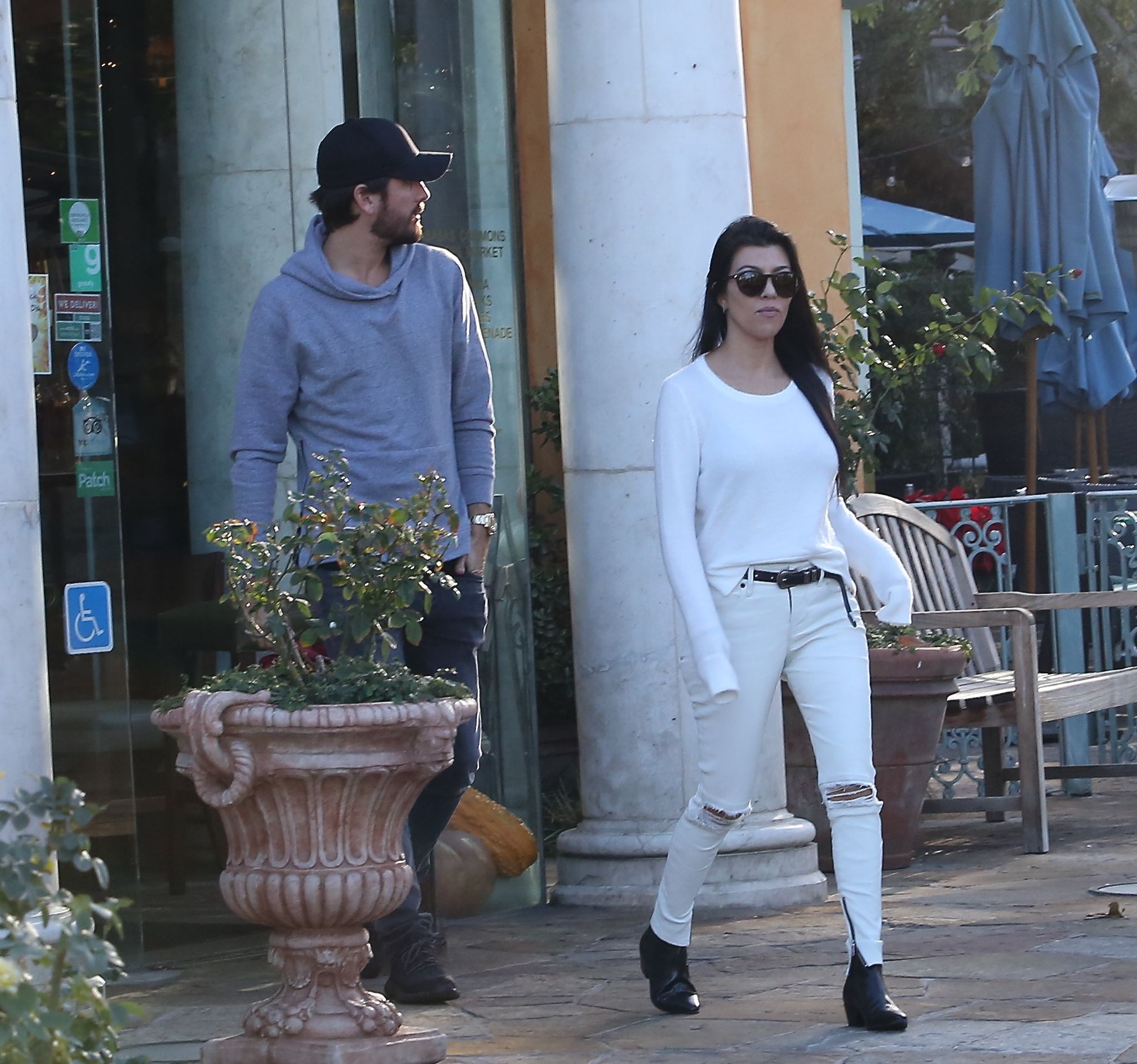 Access_Kardashian_02.jpeg