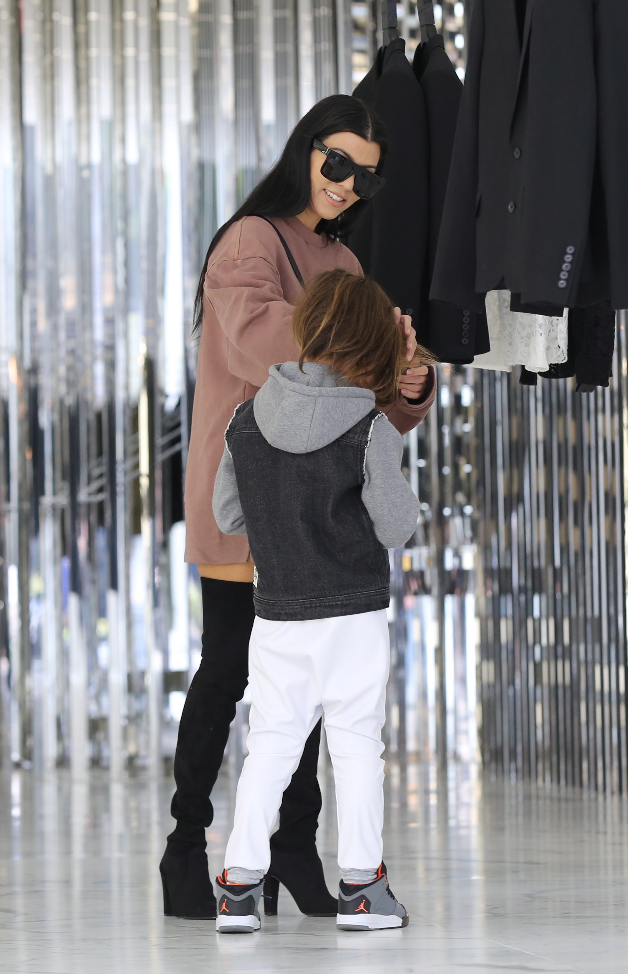 Access_Kardashian_012.jpeg