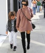 Access_Kardashian_09.jpeg