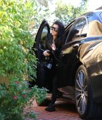 Access_Kardashian_01.jpg
