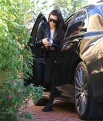 Access_Kardashian_04.jpg