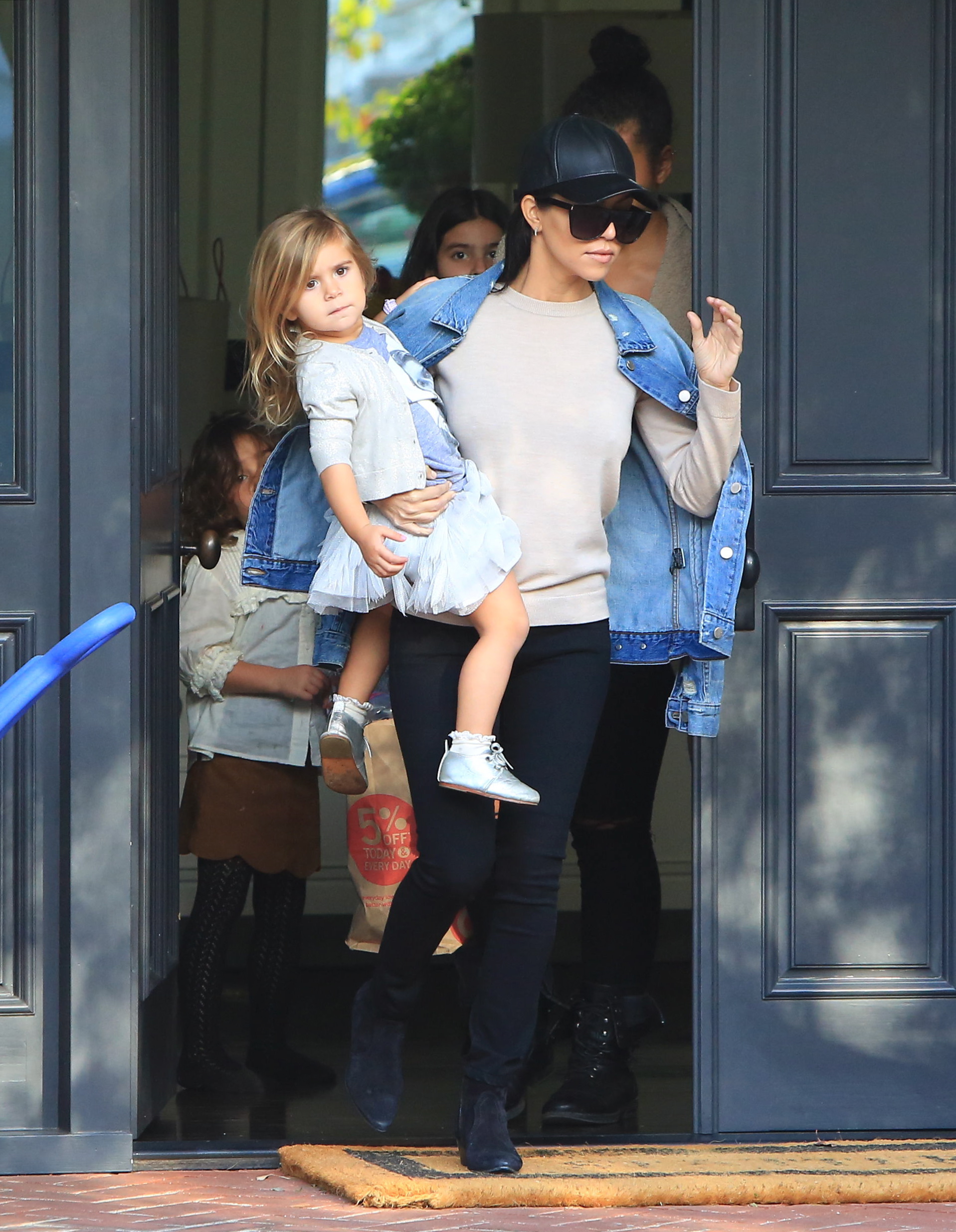 Access_Kardashian_08.jpeg