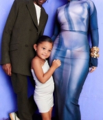 Access_Kardashian_001.jpg