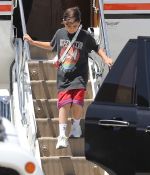 Access_Kardashian_05.jpg