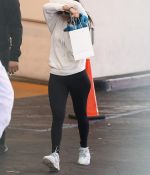 Access_Kardashian_07.jpg