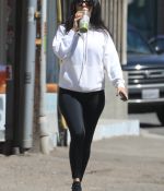 Access_Kardashian_011.jpg