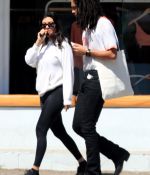 Access_Kardashian_07.jpg
