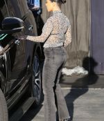 Access_Kardashian_04.jpg