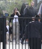 Access_Kardashian_03.jpg