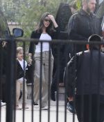 Access_Kardashian_09.jpg