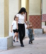 Access_Kardashian_04.jpg
