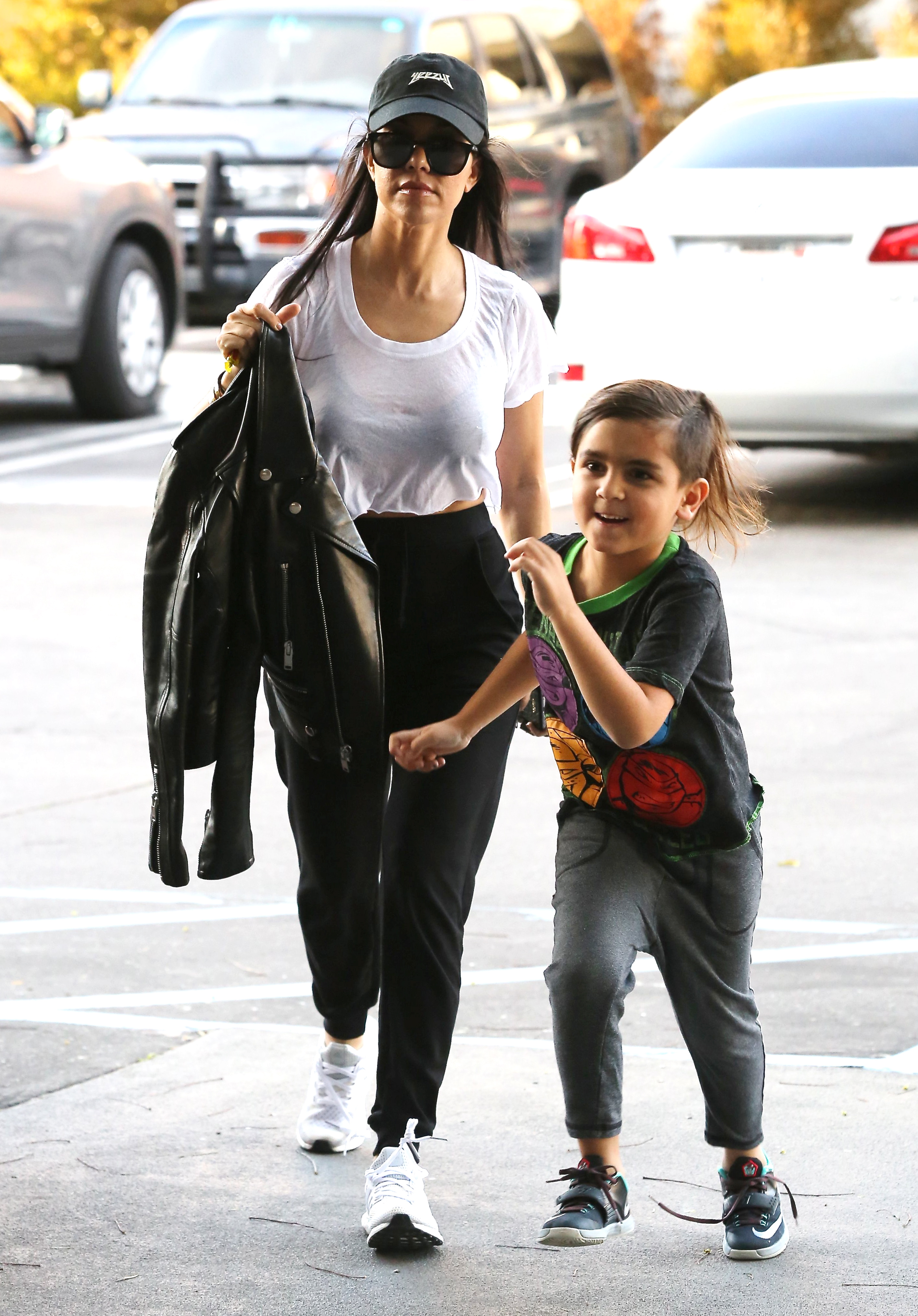 Access_Kardashian_014.jpg