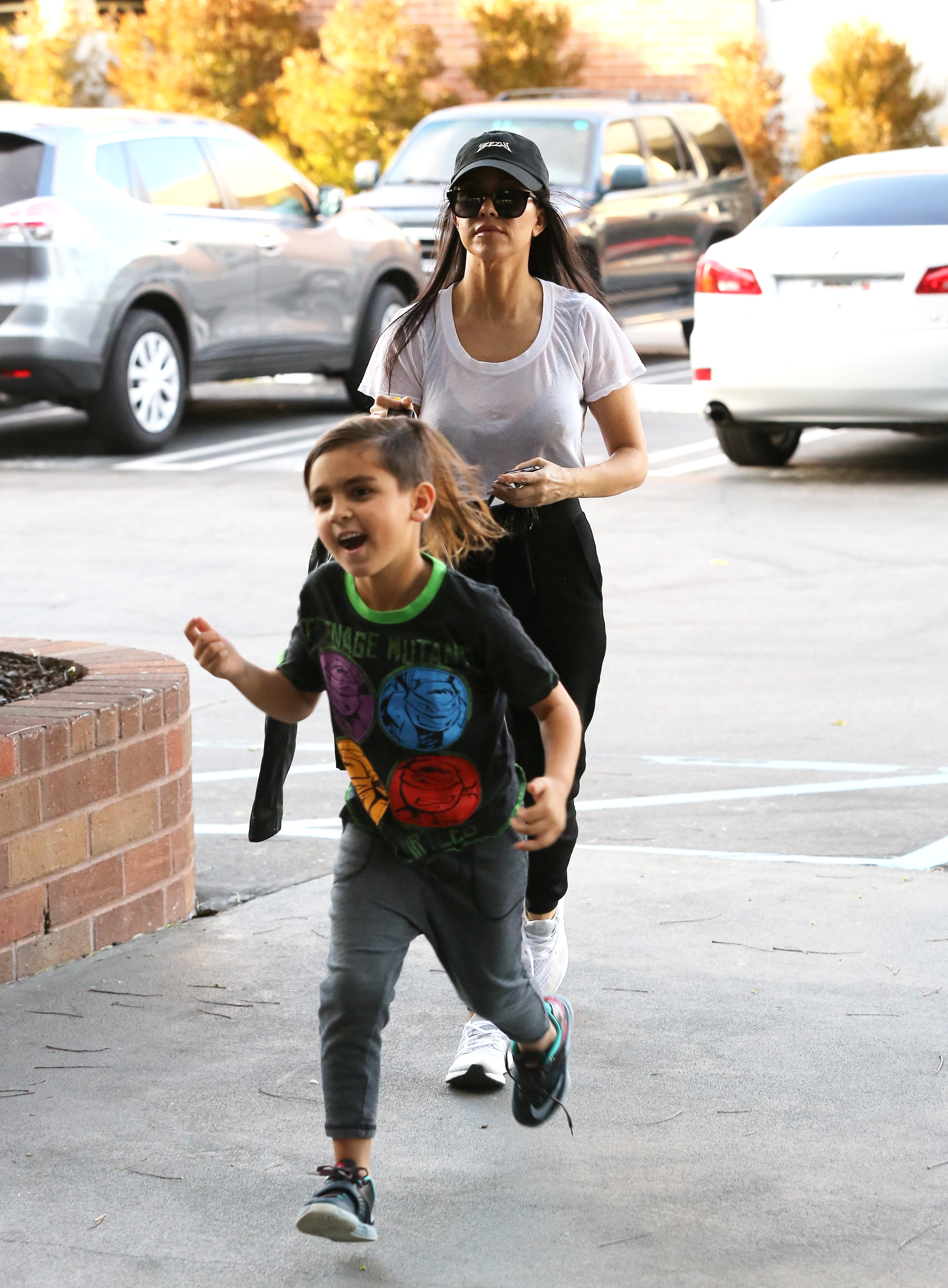 Access_Kardashian_015.jpg