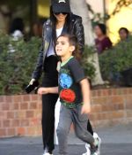 Access_Kardashian_012.jpg