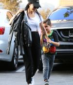 Access_Kardashian_06.jpg