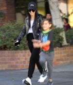 Access_Kardashian_08.jpg