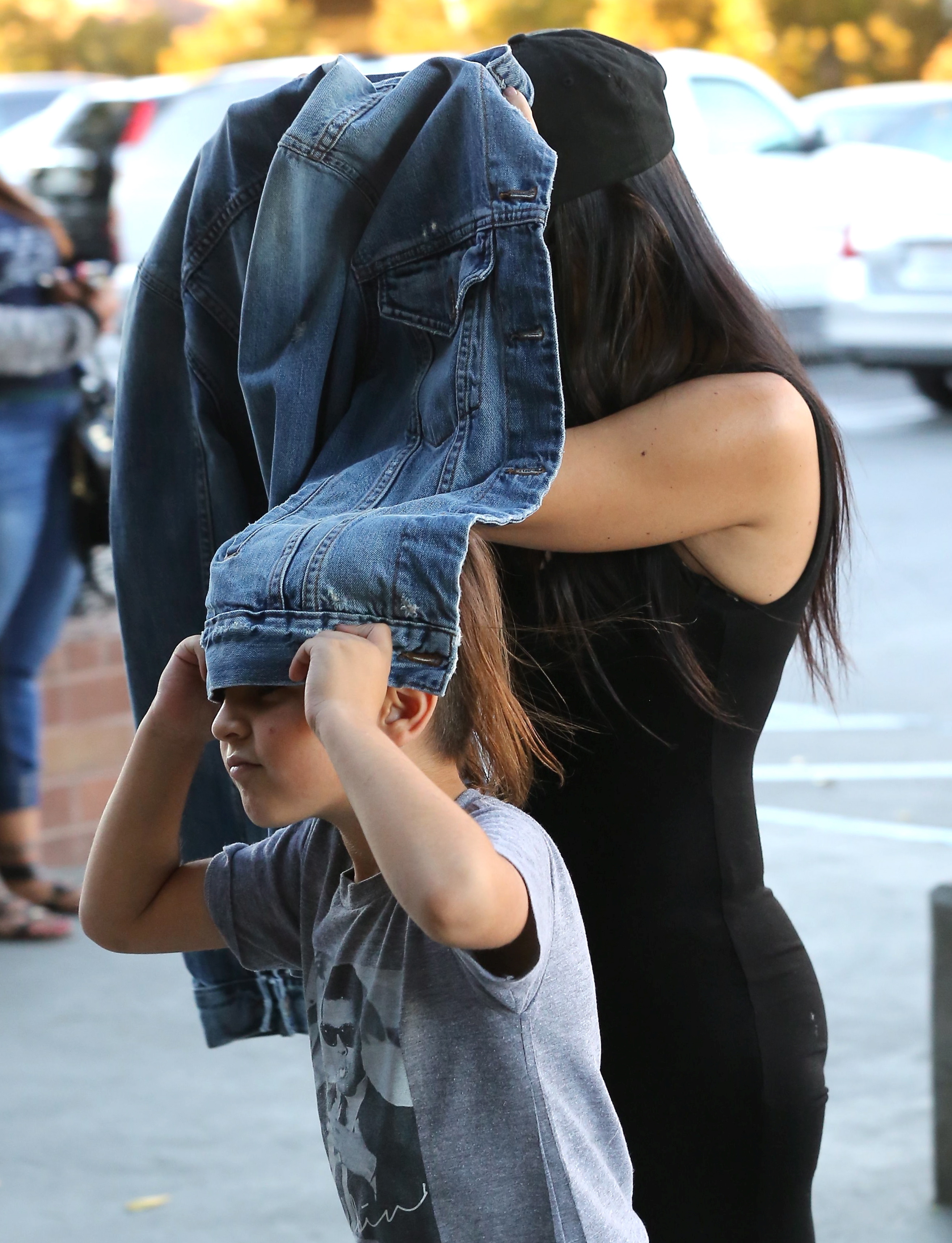 Access_Kardashian_05.jpg