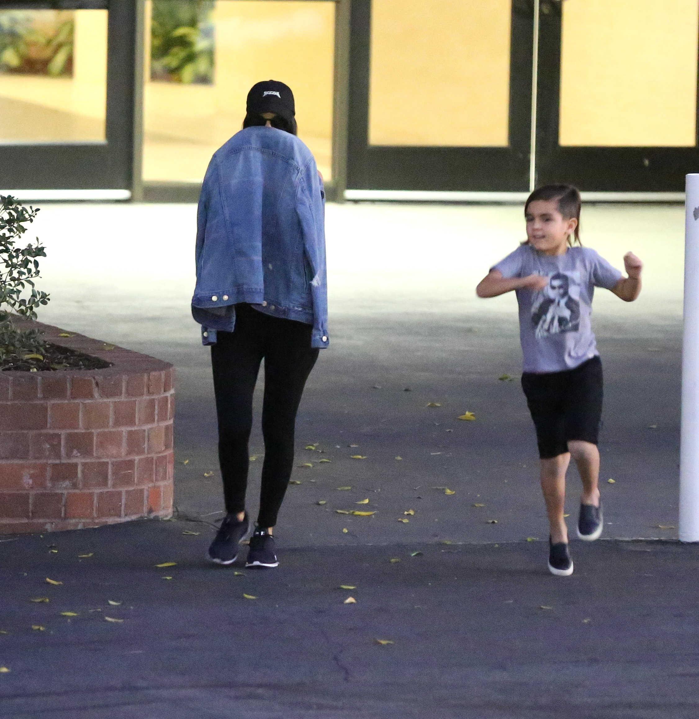 Access_Kardashian_06.jpeg