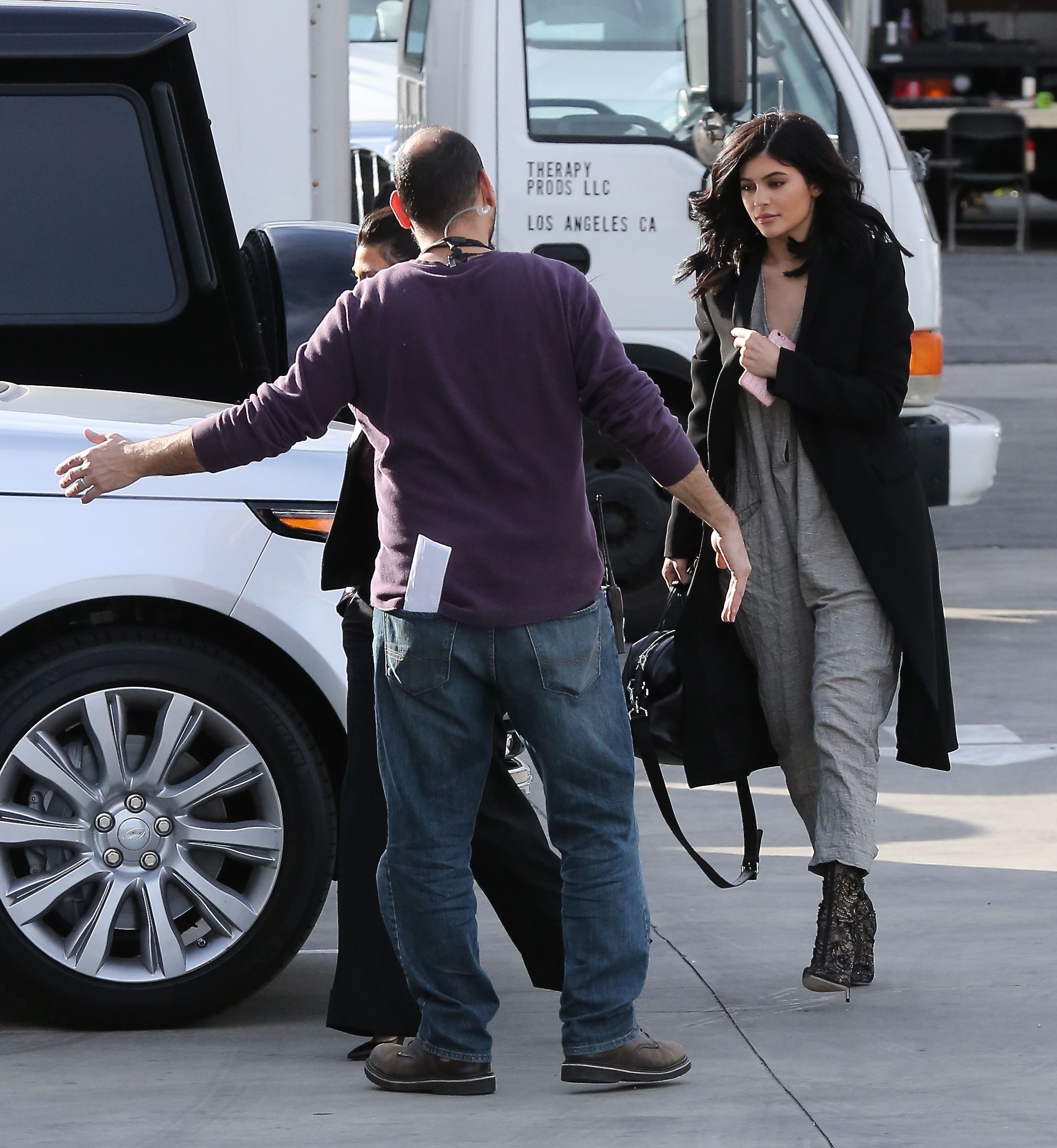Access_Kardashian_02.jpg